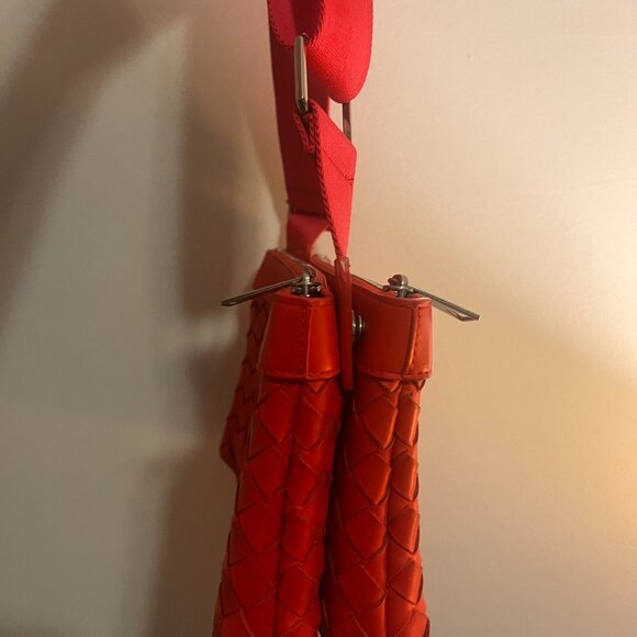 Bottega Veneta Intrecciato Leather Messenger Duo Bag- Red - Picture 8 of 10